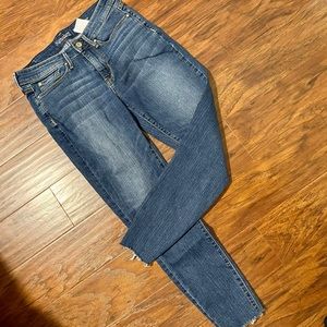 Signature by Levi Strauss Modern Skinny Raw Hem Jeans Size 4M